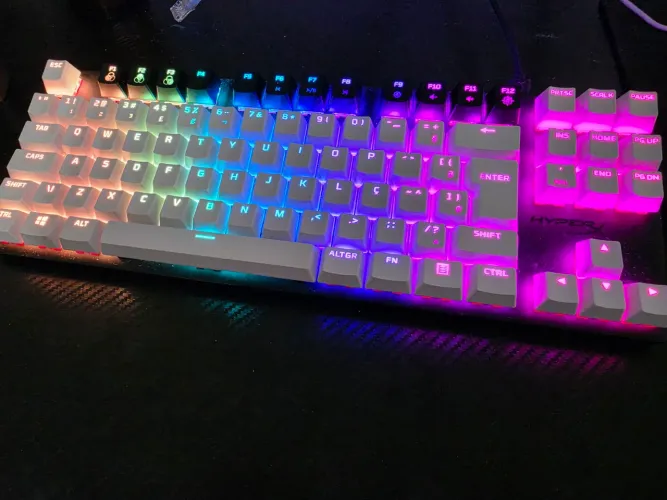 Teclado Mecânico Gamer Hyperx Alloy Origins Core