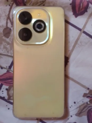 Celular infinix semi 700 reais 