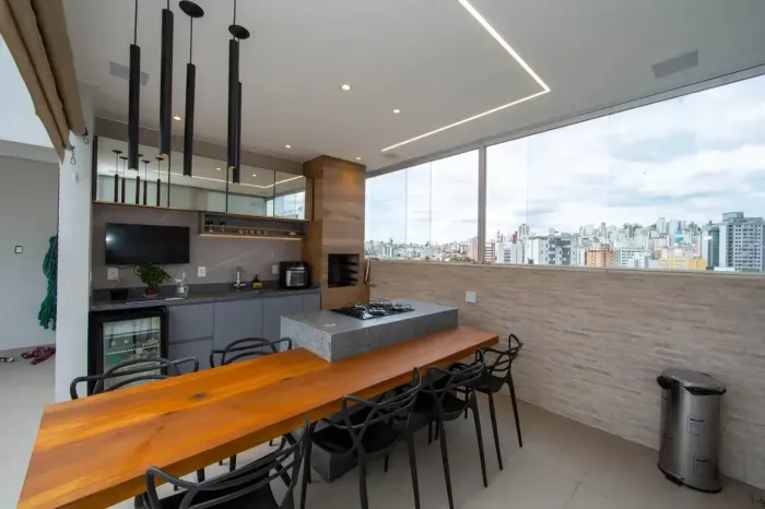 Duplex para venda tem 164 metros quadrados com 4 quartos em Nova Suíssa - Belo Horizonte -