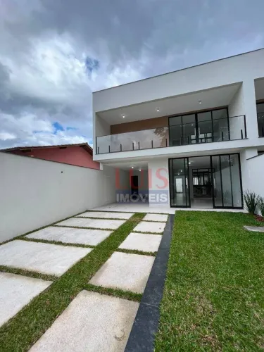 Casa com 3 dormitórios para alugar, 211 m² por R$ 5.850,00/mês - Serra Grande - Niterói/RJ