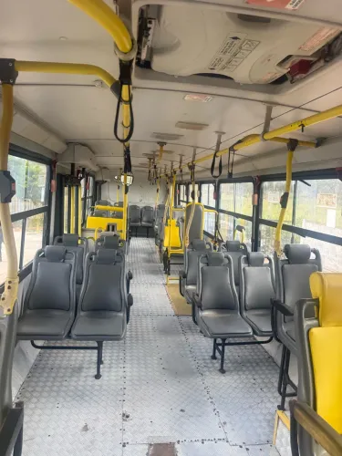 Vende-se Ônibus