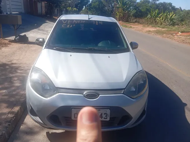 Ford Fiesta SE 1.0 8V Flex 5P 2014