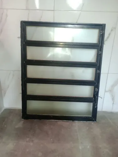 Janela de alumínio 