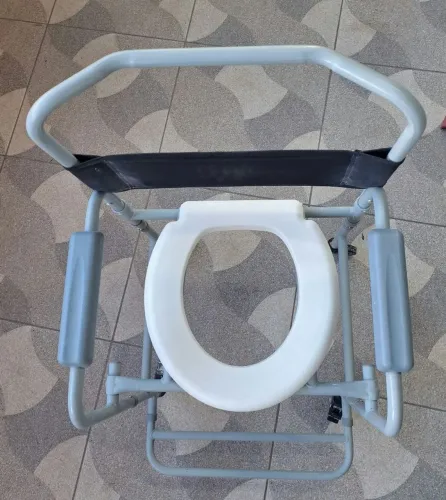 Cadeira de Banho Usada