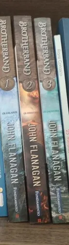 Coleção Brotherband por 85