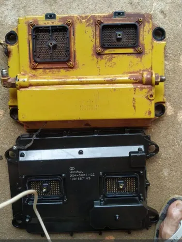 Central Eletrônica Caterpillar Módulo