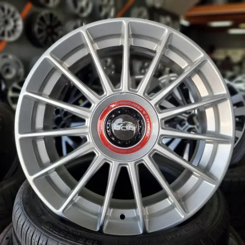 Jogo de rodas novas aro 17 4x99/4x100 esportivas New Sunline - Prata