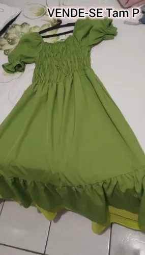 Vestido verde P com elástico na cintura 