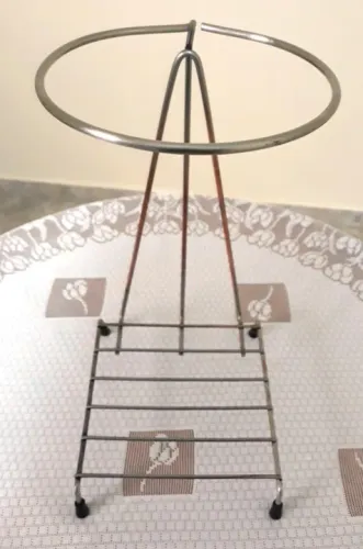 Suporte em Metal para Coador de Café acompanha 2 coadores 102 e 103