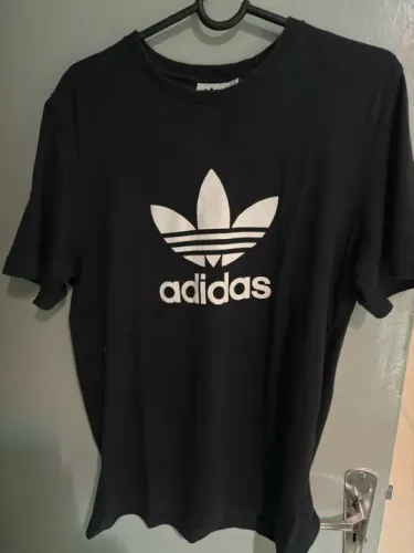 Camiseta Adidas