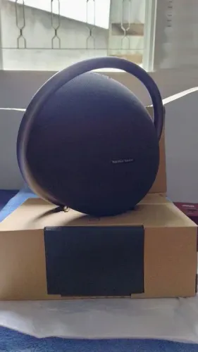 Caixa de Som Bluetooth Harman Kardon Onyx Studio 7