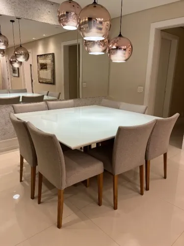 mesa e 8 cadeiras 