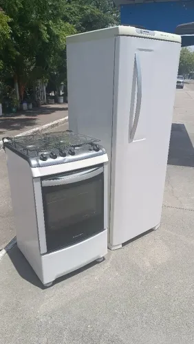Geladeira e fogão Electrolux 