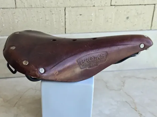 Selim BROOKS couro bike Vintage - MADE IN ENGLAND (semi-novo)