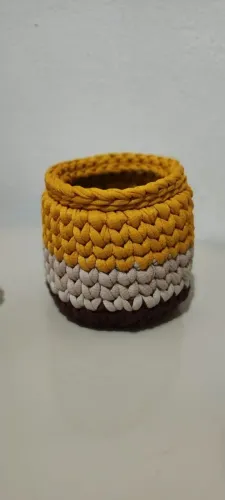 Cachepô em crochê 