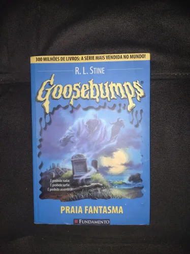 Livro GOOSEBUMPS 