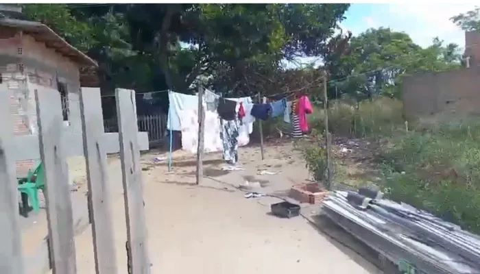 casa parcelada no Santa Luzia