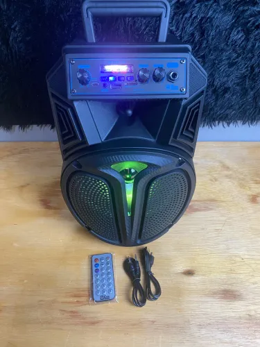 Caixa de som Bluetooth 250W na caixa 