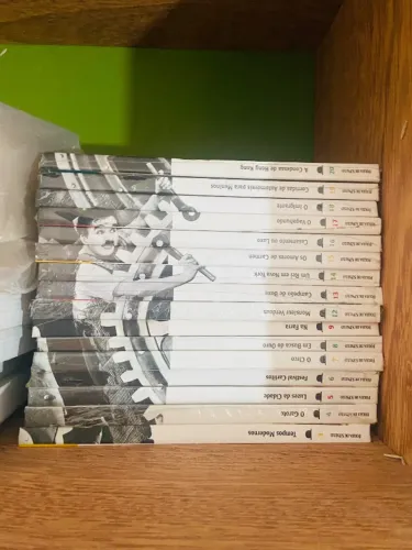 Coleção de dvds do charles Chaplin 