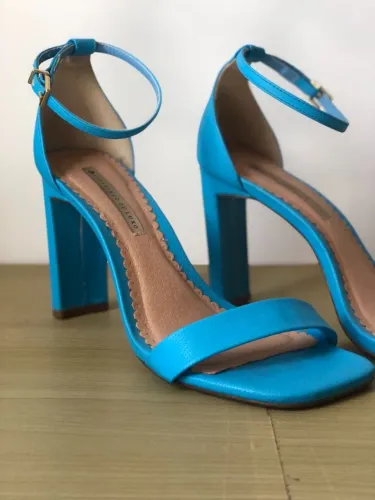 SALTO SAPATINHO DE LUXO