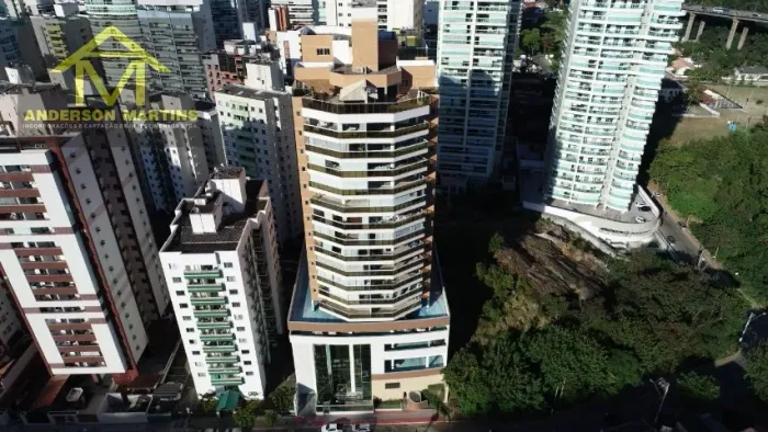 4 quartos 3 suítes . 2 vagas de garagem próximo ao Morro do Moreno - Equipe Master