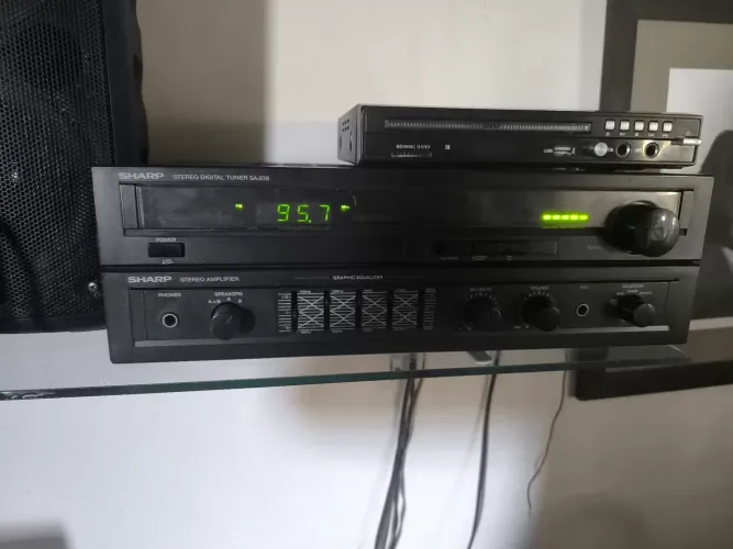 Som antigo Sharp,stereo amplificador 