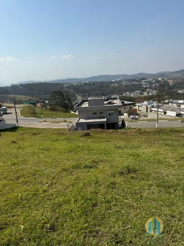 Terreno à venda no bairro Sitio do Rosario (Reserva Santa Ana) - Santana de Parnaíba/SP