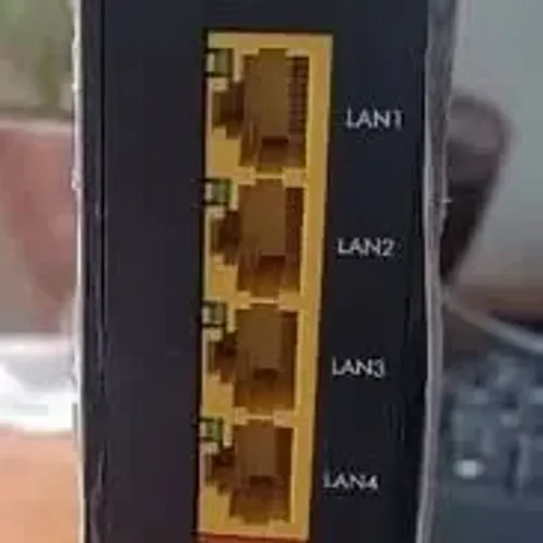 Modem Router ADSL em ótimo estado de conservação.   Pode ser usado como repetidor