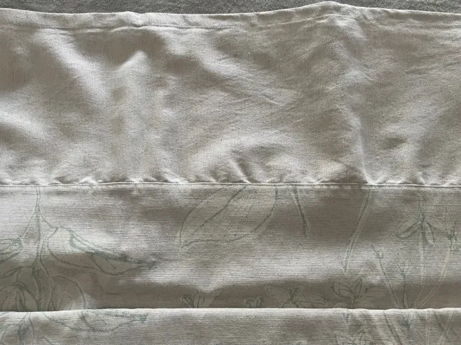 Vendo Toalha NOVA de Mesa em Linho 1,80x1,80