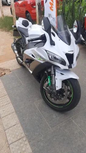 Kawasaki zx10r 