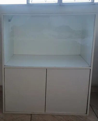 Terrário com armário