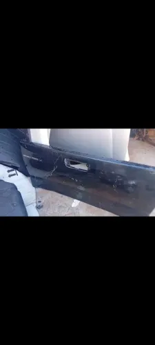 Vendo tampa traseira Montana 