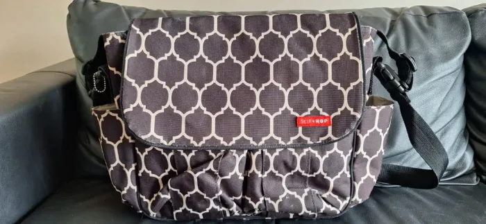 Bolsa Maternidade Skip Hop Preta