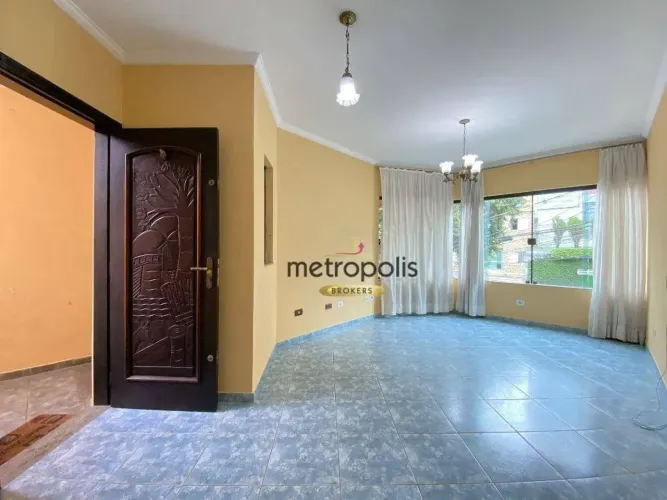 Sobrado com 3 dormitórios à venda, 255 m² por R$ 750.000,00 - Utinga - Santo André/SP