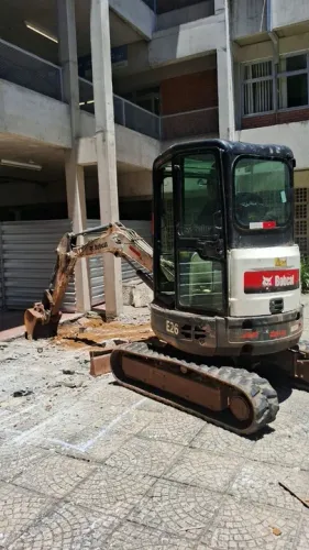 Mini Escavadeira 3 toneladas- Locação 