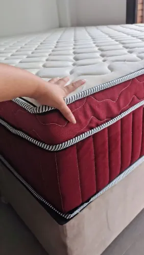 Colchão de Casal Confortável e Elegante