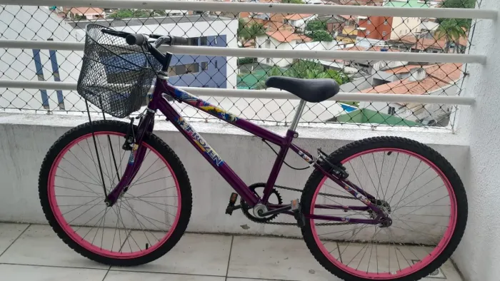 Bicicleta Aro 24 seminova