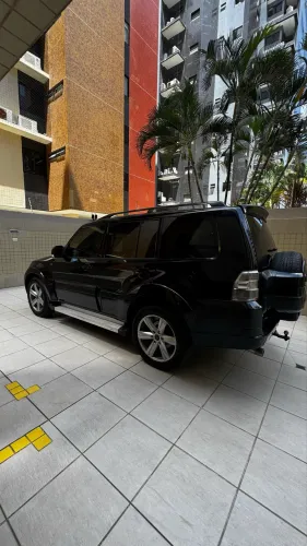 Mitsubishi Pajero HPE Full 3.2 4X4 T.i.dies. 5P AUT 2013