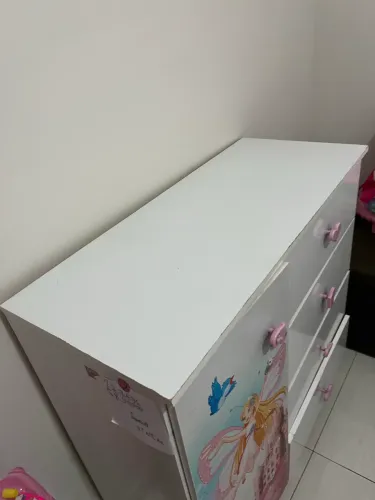 Cômoda usada