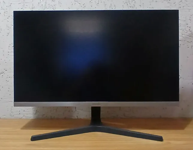 Monitor Sansung 4K 28 UR550