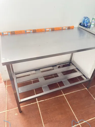 Mesa toda de Inox (Padrão Cozinha)