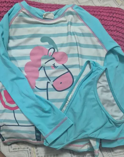 Blusa proteção UV e calcinha para Piscina Tip Top - tam 03