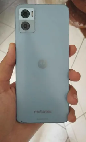 ? Vende-se Motorola Moto E22 128GB - Conservado e Funcionando Perfeitamente