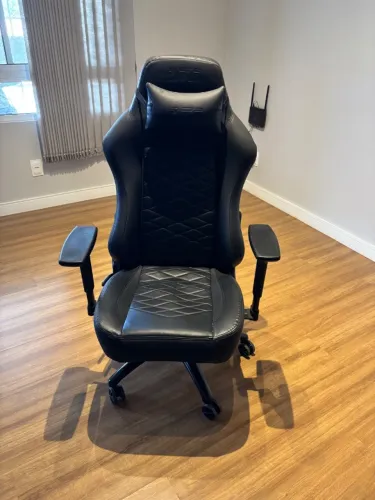 Cadeira Gamer DT3 Gamma - usada
