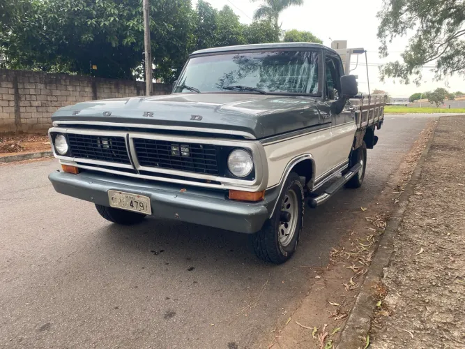 Ford F-1000 Super Diesel / Super Diesel Turbo 1985