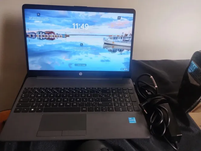 Notebook HP 256RG9 i3-1315U 15 8GB/256 PC