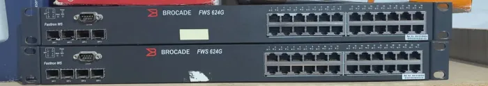 Switch de Rede Brocade FWS 624G