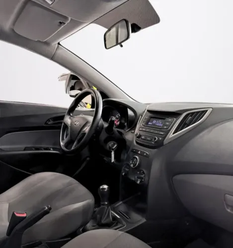 Hyundai HB20S C.plus/c.style1.0 Flex 12V Mec. 4P 2019