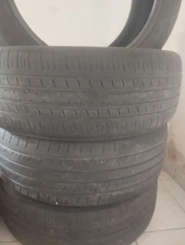 Pneus aro 18 225/50/18
