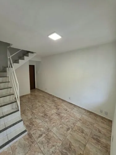 Casa em Condomínio à Venda - Chácaras Bandeirantes, Tanguá
